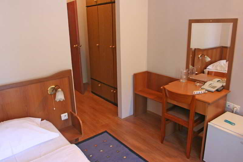 Hotel Zepter Palace บันยาลูกา ภายนอก รูปภาพ