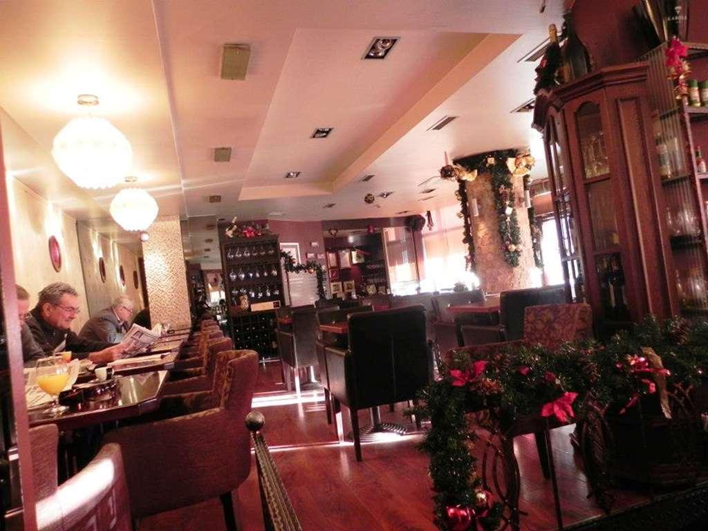 Hotel Zepter Palace บันยาลูกา ร้านอาหาร รูปภาพ
